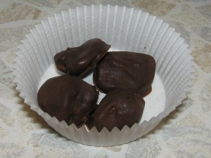 чернослив в шоколаде