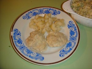 Куриные тефтели с кабачком на пару