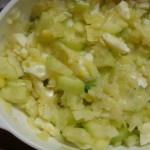 Огуречный салат с луком