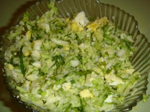 Салат из зелени