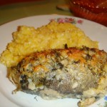 Кукурузная каша с рыбой Хек, запечённый с брынзой и укропом