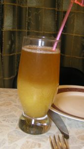 персиково-коньячный коктейль