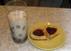 завтрак со съедобными валентинками
