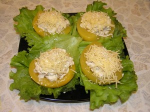 персики с курицей