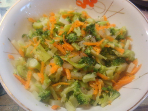 Салат с брокколи и тмином Салат с брокколи и тмином