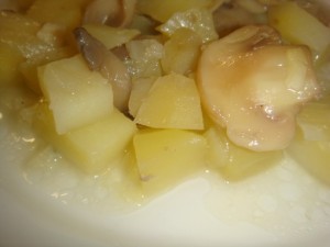 Тушёная картошка с грибами постное 