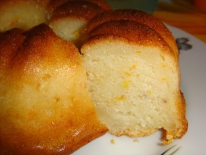 Творожно-апельсиновый кекс