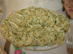 рулет из лаваша с брынзой