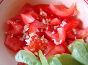 Помидоры с чесноком