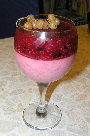 ягодный десерт ягодный десерт